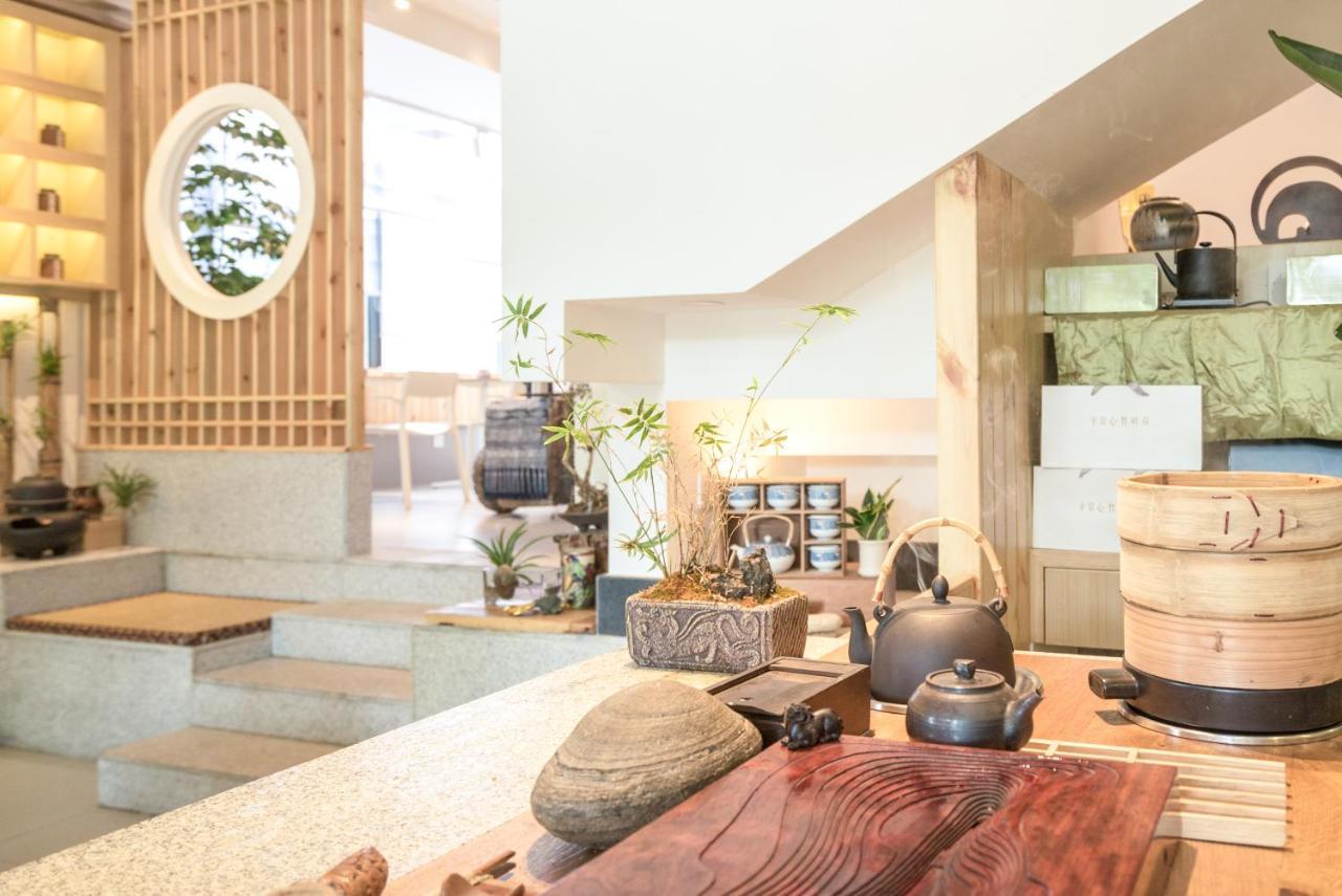 Zen Tea House Elephant Trunk Hill Park Guilin Exterior photo